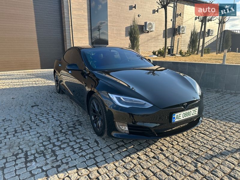 Tesla-6