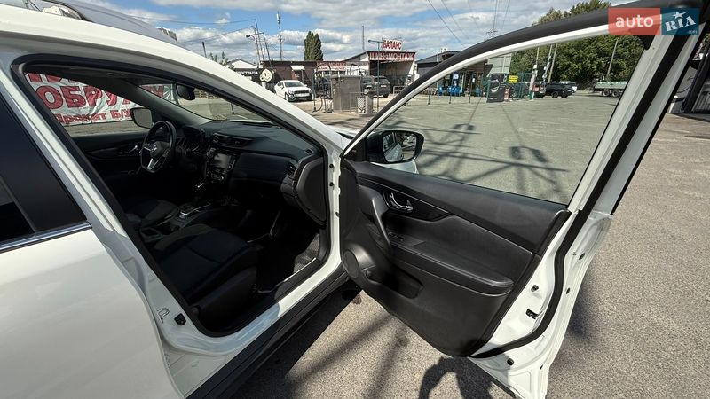 Nissan-20