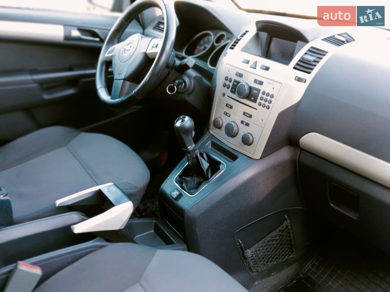 Opel Zafira 2008