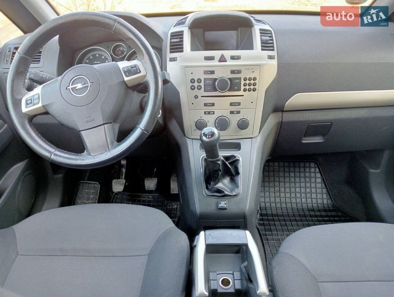 Opel Zafira 2008