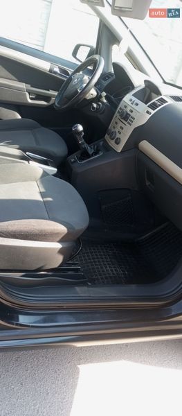 Opel Zafira 2008