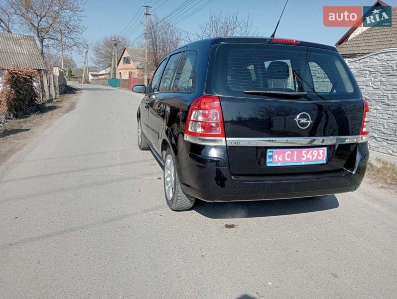 Opel Zafira 2008