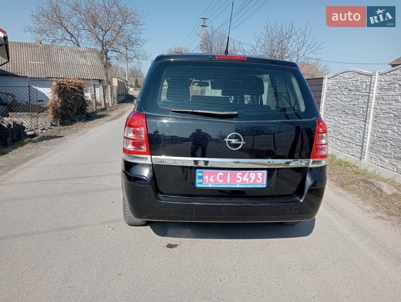 Opel Zafira 2008