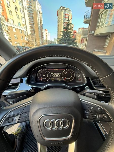 Audi-3