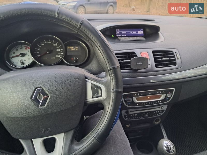 Renault-3