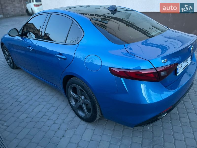 Alfa Romeo-5