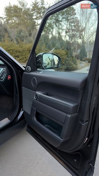 Land Rover-23