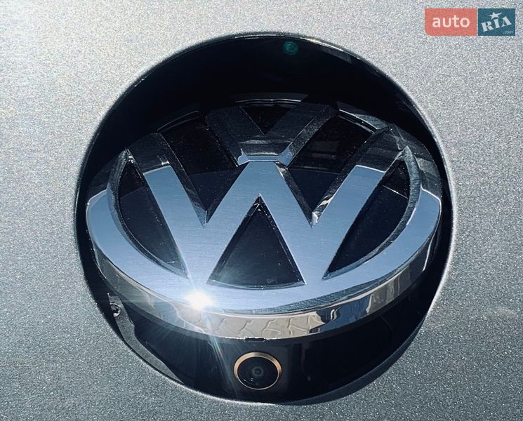 Volkswagen-0