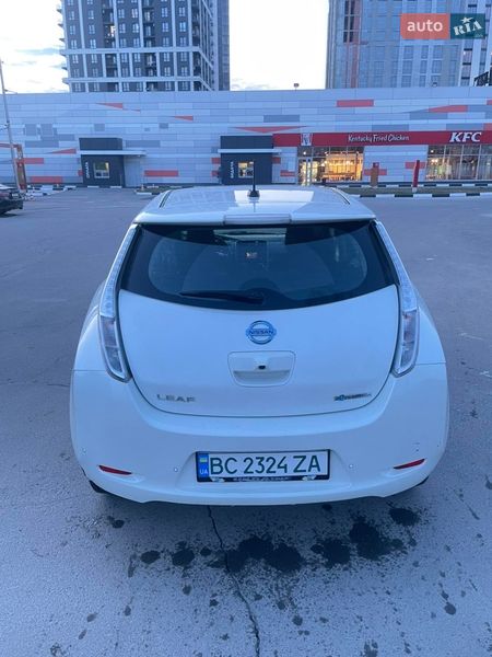 Nissan Leaf 2014
