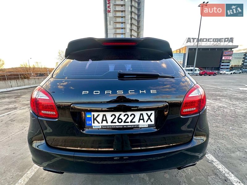 Porsche-13