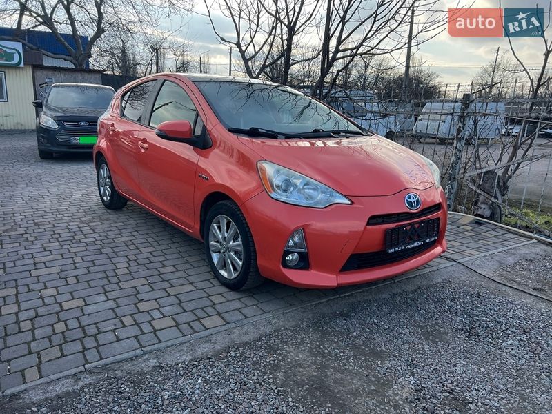 Toyota Prius C 2014