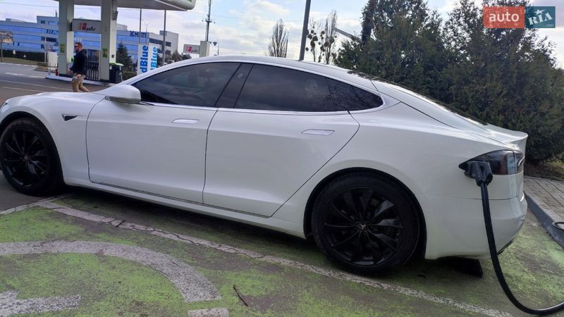 Tesla-5