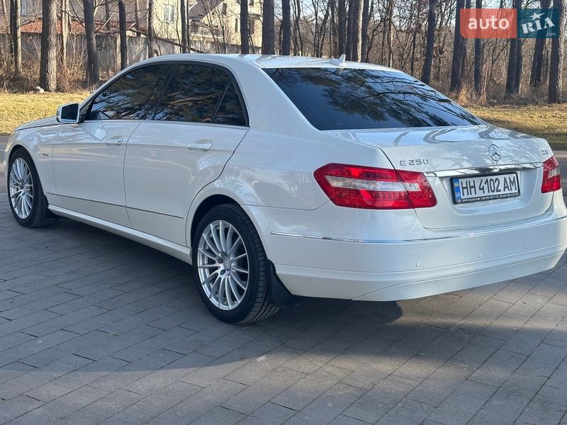 Mercedes-Benz-5