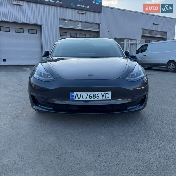 Tesla-10