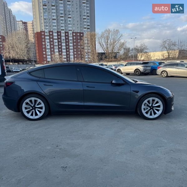 Tesla-9