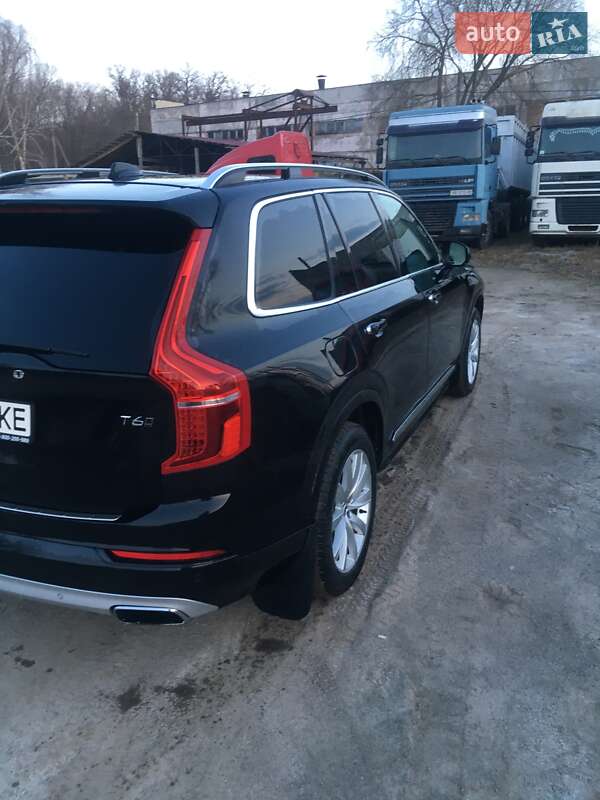 Volvo-8
