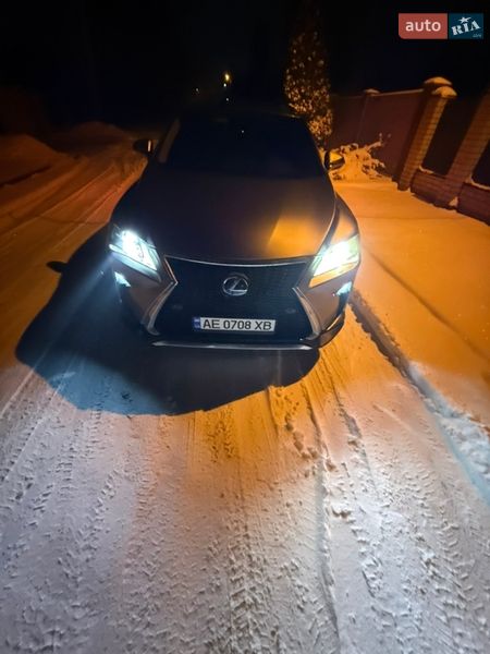 Lexus-2