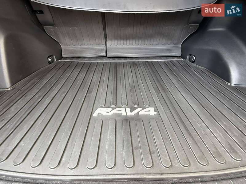 Toyota RAV4 2023