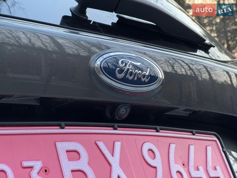 Ford-0