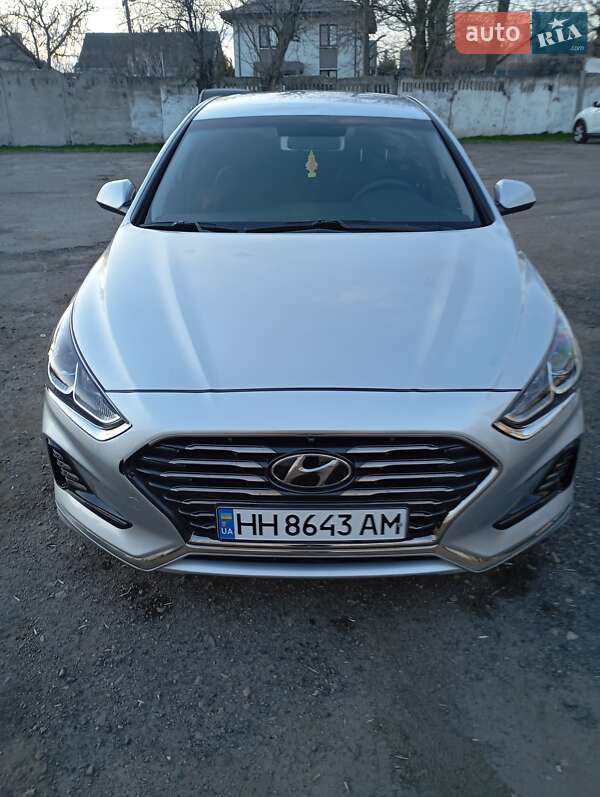 Hyundai-0