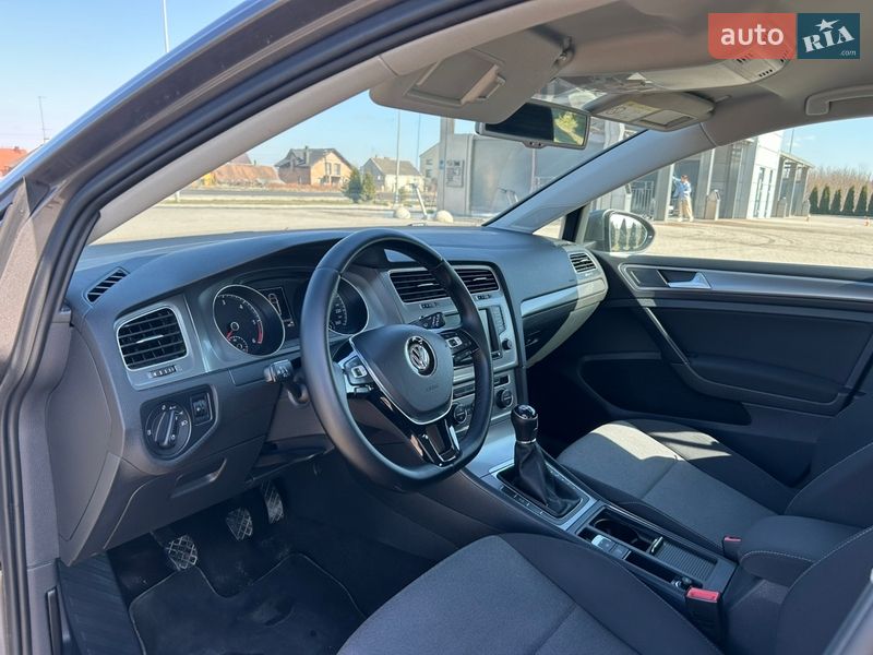 Volkswagen Golf 2015