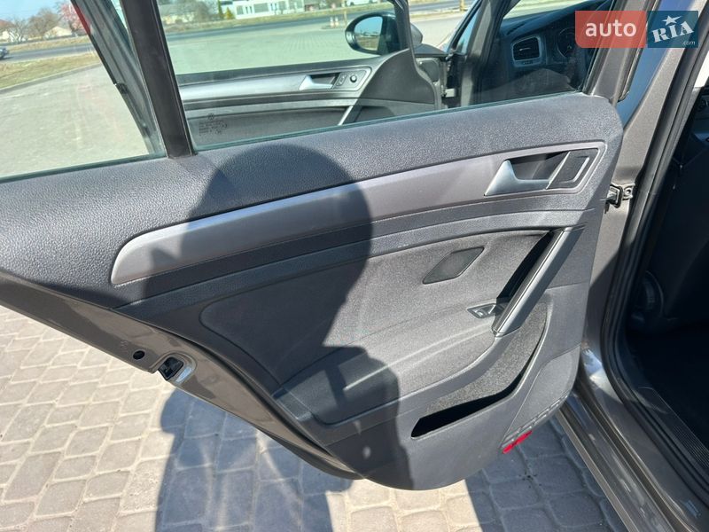 Volkswagen Golf 2015