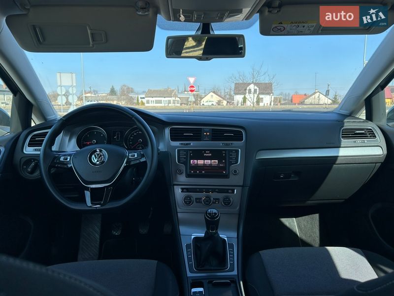 Volkswagen Golf 2015