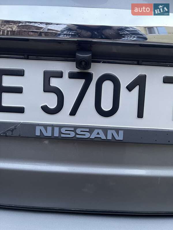 Nissan-24