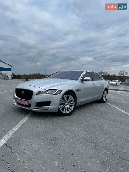 Jaguar XF 2016