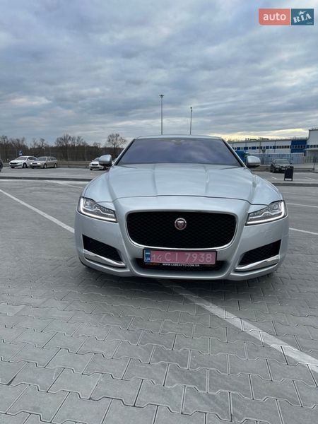 Jaguar XF 2016