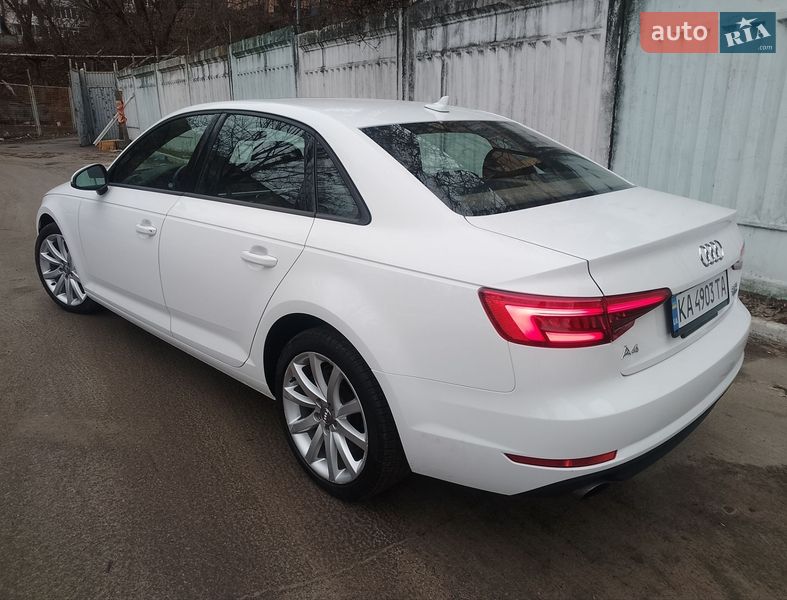 Audi A4 2016