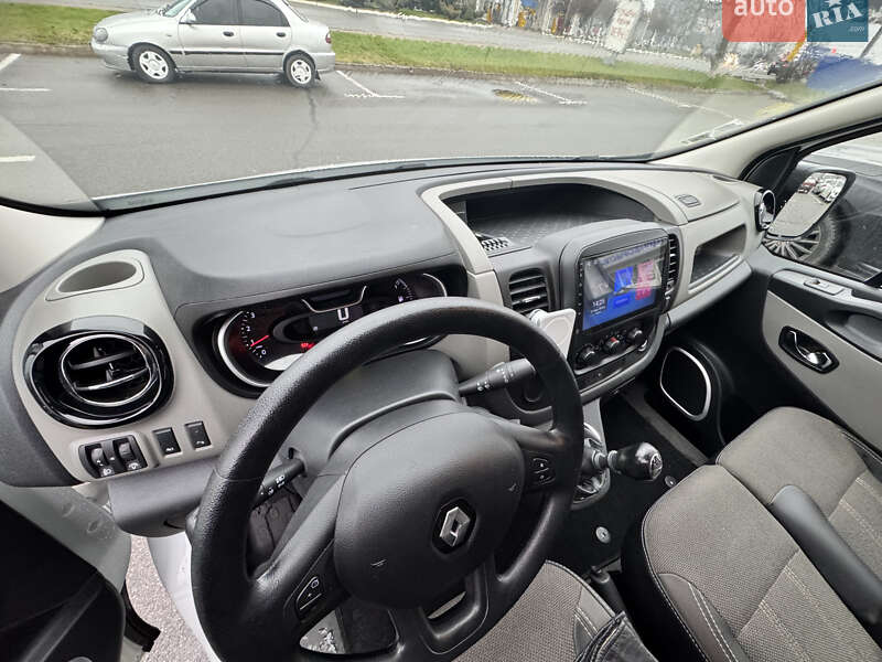 Renault-2