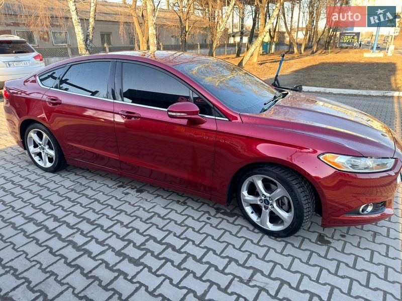 Ford Fusion 2015