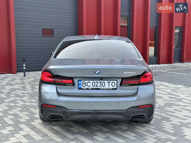 BMW-19