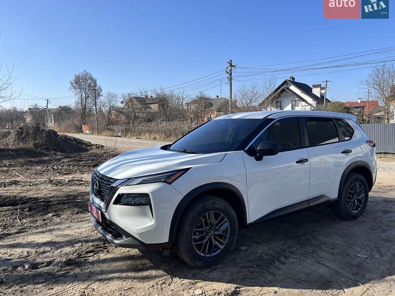 Nissan-6