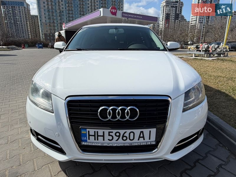 Audi-22
