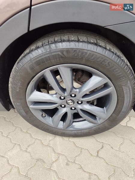 Hyundai-9