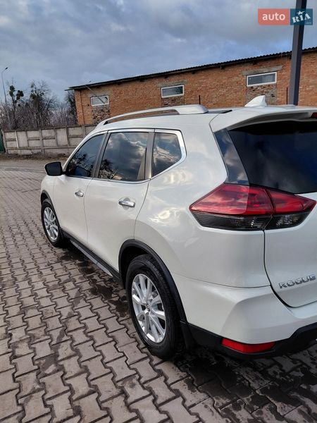 Nissan-5