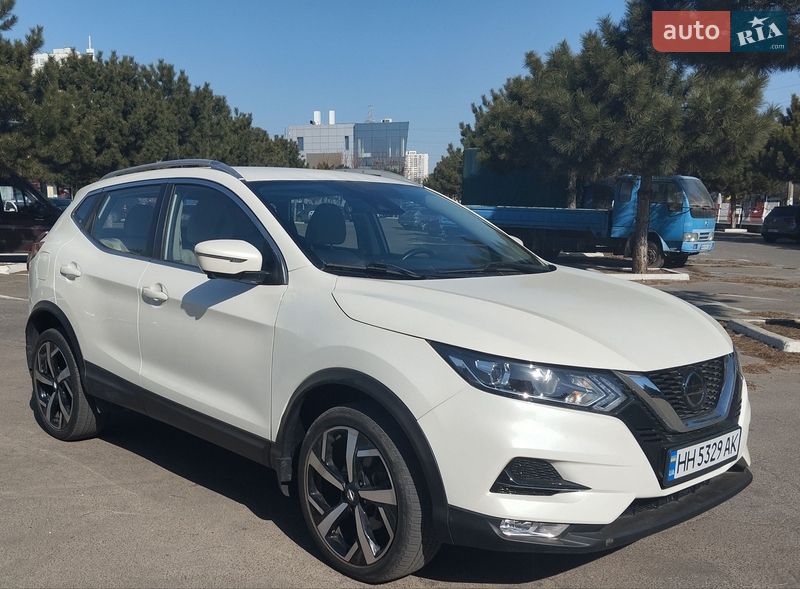 Nissan-10