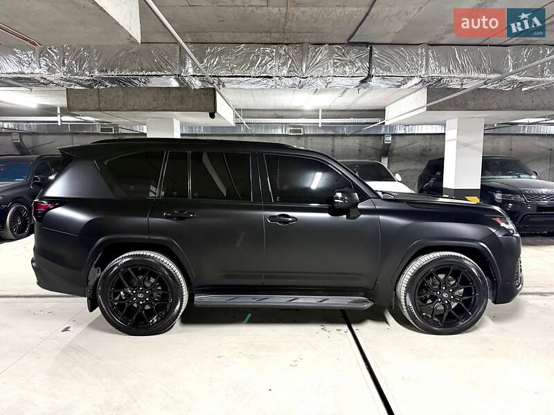 Lexus-33