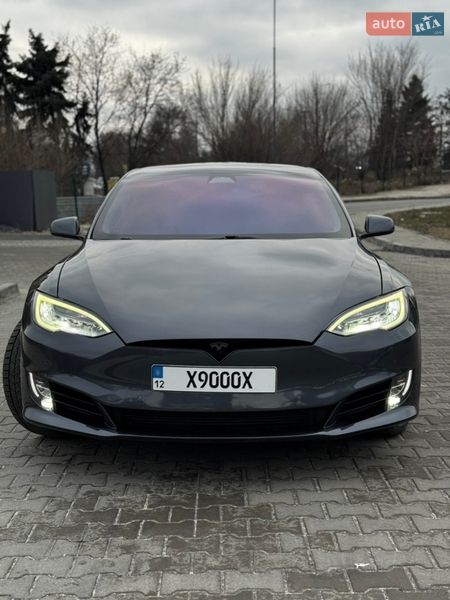 Tesla-9