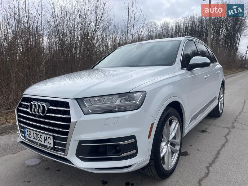 Audi-48