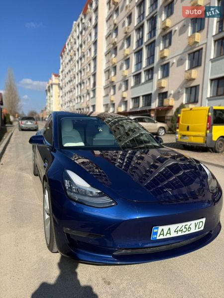 Tesla-12