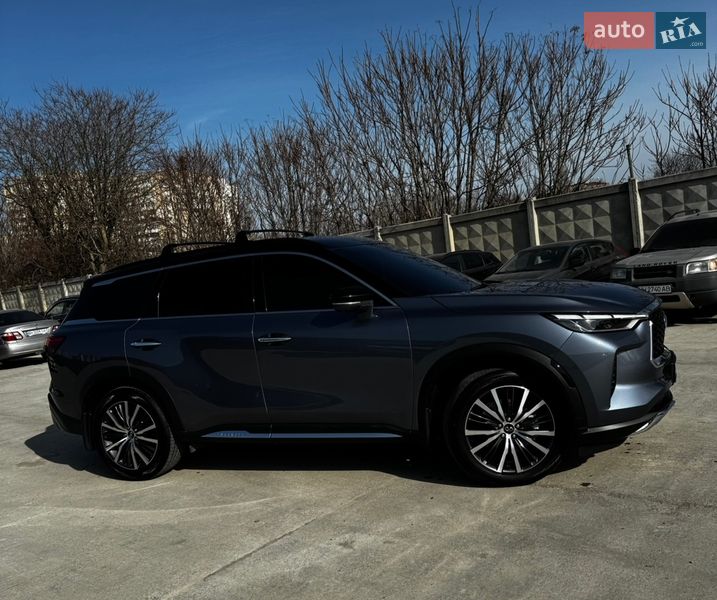 Infiniti-4