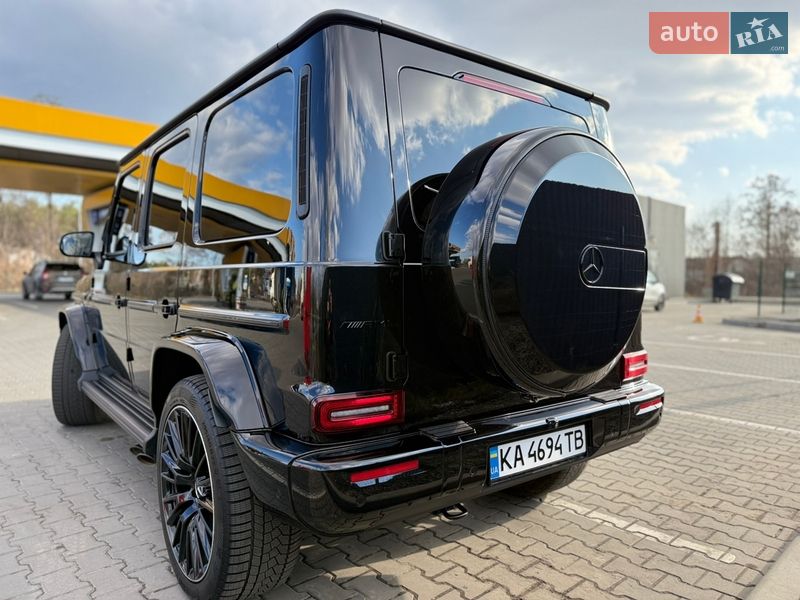 Mercedes-Benz-38
