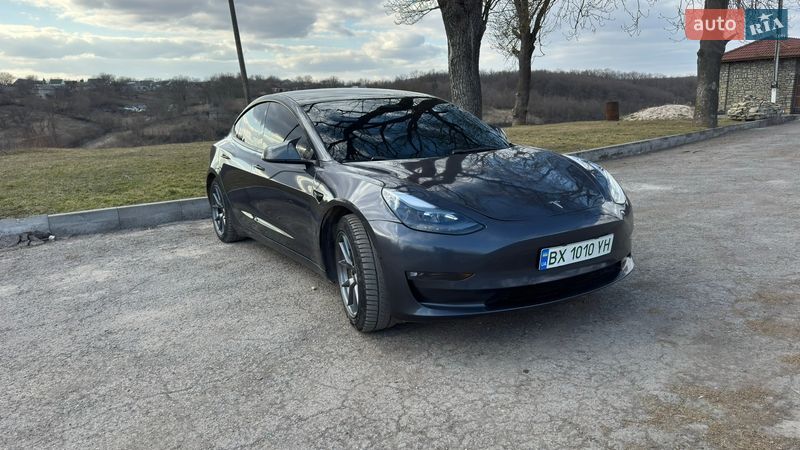 Tesla-4