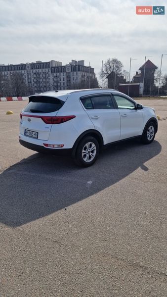 Kia-0
