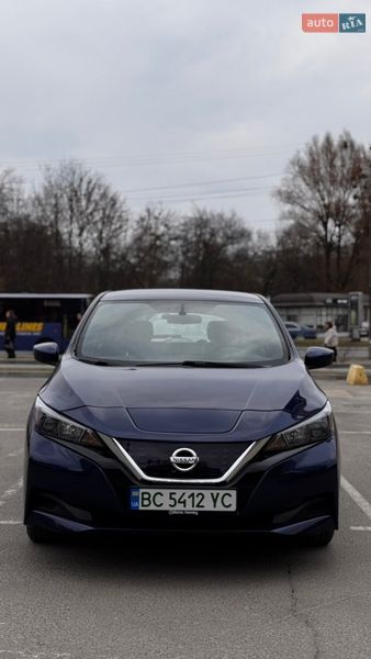 Nissan-2