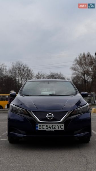 Nissan-4