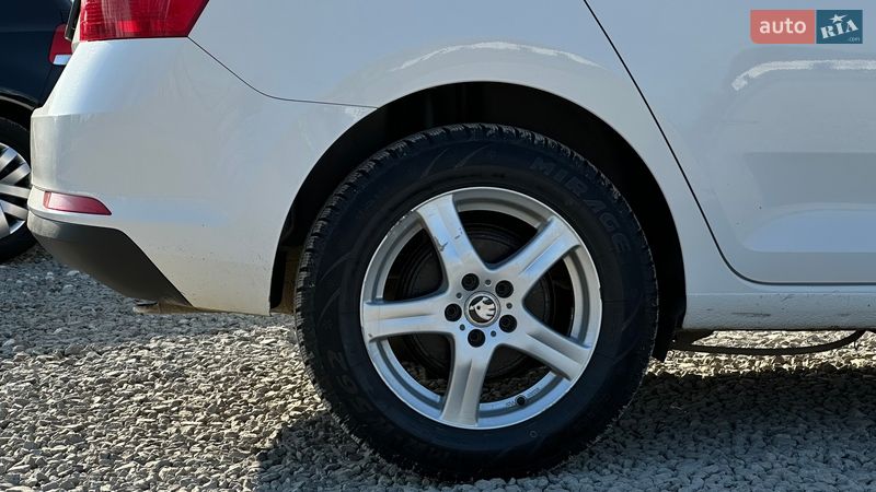 Skoda-4